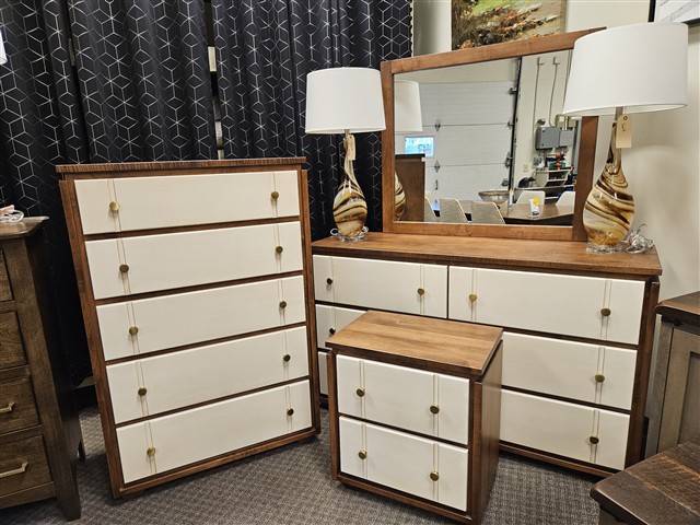 Hudson 4-Piece Collection