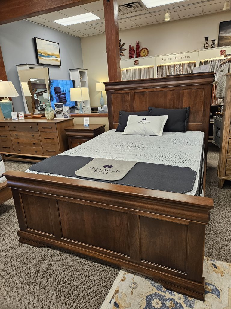 Williamsburg Bed