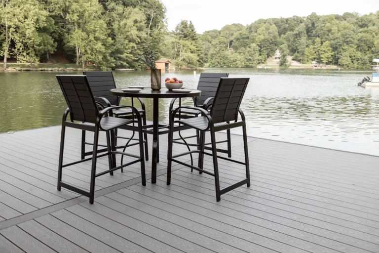 Murphy Aluminum + Poly Collection